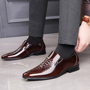 Sapato Masculino de Couro Envernizado Sampaio® S1090